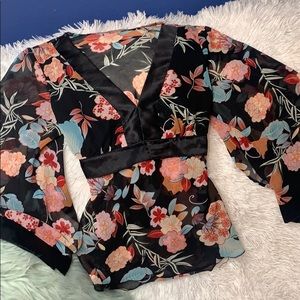 flowery designed blouse! sooo cute!